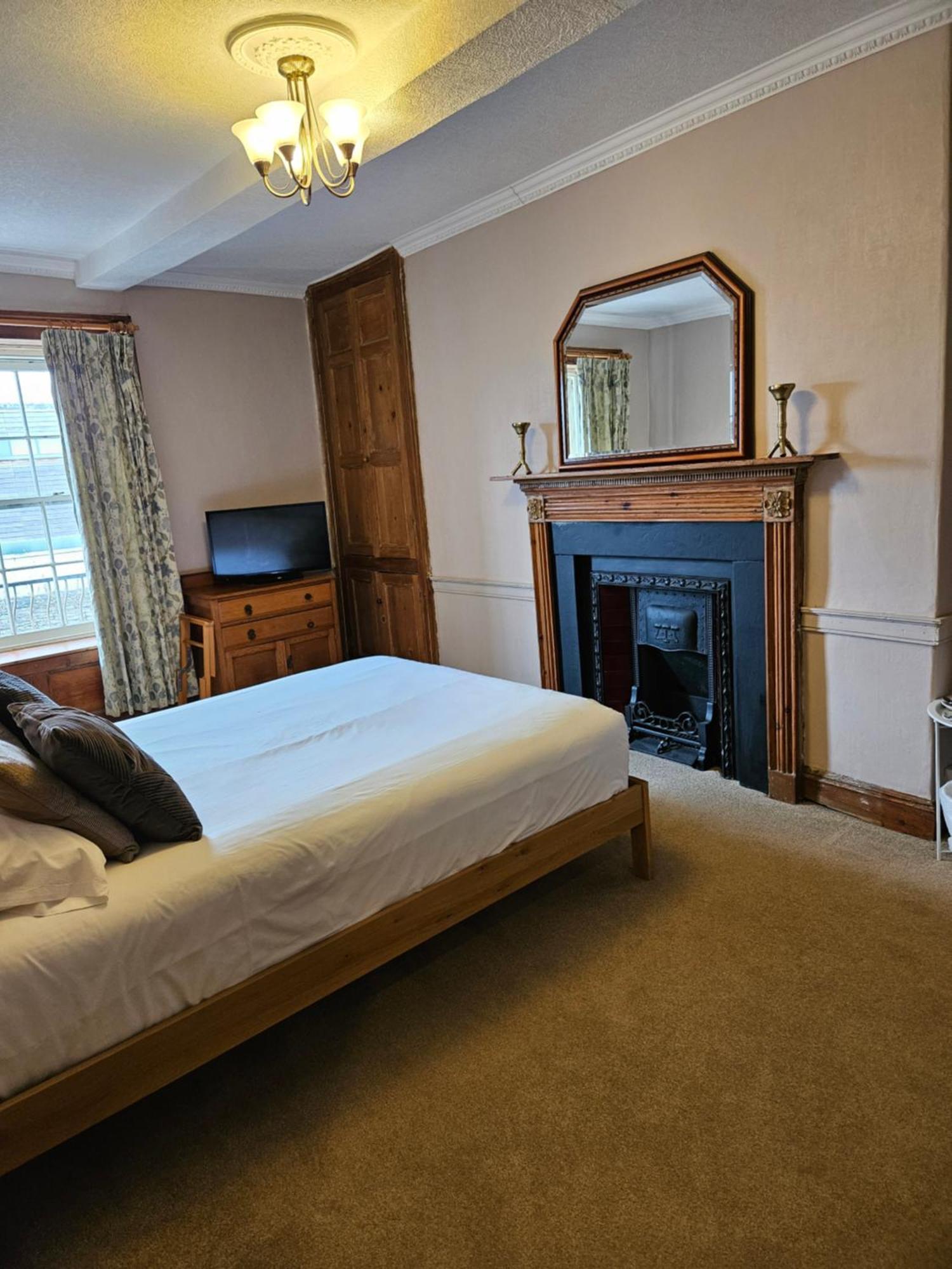 The Beacons Guest House Brecon Exterior foto
