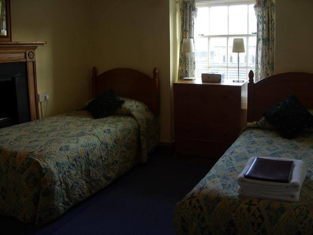 The Beacons Guest House Brecon Exterior foto