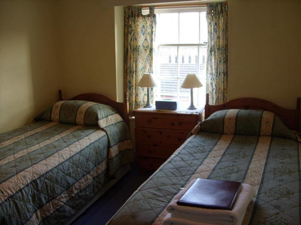The Beacons Guest House Brecon Exterior foto